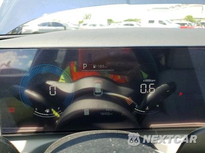 Zdjęcie 9 z 14 samochodu: 2025 HYUNDAI TUCSON SEL VIN:5NMJB3DE8SH486114 - miniatura