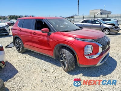 Czwarte zdjęcie samochodu z boku: 2022 MITSUBISHI OUTLANDER SE VIN:JA4J3UA82NZ006676 - miniatura
