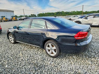 Drugie zdjęcie samochodu z przodu: 2013 VOLKSWAGEN PASSAT SE VIN:1VWBP7A31DC044242 - miniatura