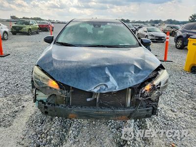 Piąte zdjęcie samochodu w środku: 2017 TOYOTA COROLLA SE VIN:5YFBURHE0HP632225 - miniatura