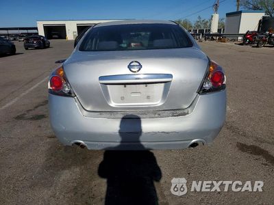 Zdjęcie 6 z 12 samochodu: 2008 NISSAN ALTIMA 2.5 VIN:1N4AL21E78N447592 - miniatura