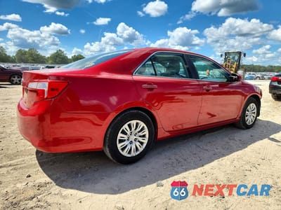 Trzecie zdjęcie samochodu z tyłu: 2012 TOYOTA CAMRY L VIN:4T1BF1FK2CU547706 - miniatura