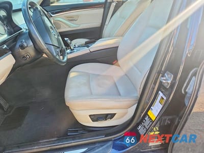 Zdjęcie 12 z 13 samochodu: 2012 BMW 528 XI VIN:WBAXH5C54CDW08318 - miniatura