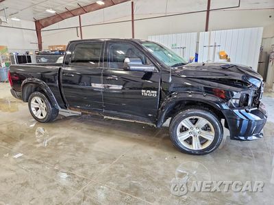 Czwarte zdjęcie samochodu z boku: 2013 RAM 1500 SPORT VIN:1C6RR7MT3DS667799 - miniatura