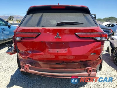 Zdjęcie 6 z 14 samochodu: 2022 MITSUBISHI OUTLANDER SE VIN:JA4J3UA82NZ006676 - miniatura