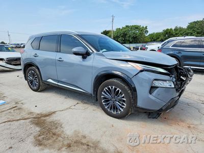 Czwarte zdjęcie samochodu z boku: 2024 NISSAN ROGUE PLATINUM VIN:JN8BT3DC5RW072204 - miniatura