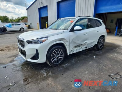 2025 BMW X1 XDRIVE28I WBX73EF01S5223876 - główne zdjęcie licytacji z USA - miniatura