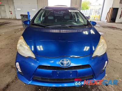 Piąte zdjęcie samochodu w środku: 2012 TOYOTA PRIUS C FOUR VIN:JTDKDTB38C1013843 - miniatura