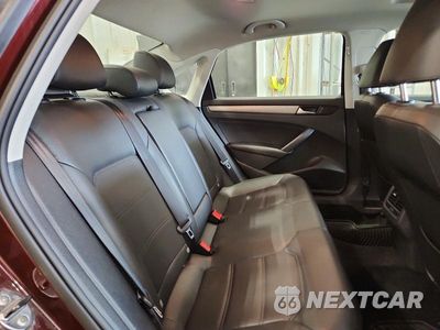 Zdjęcie 10 z 12 samochodu: 2014 VOLKSWAGEN PASSAT SE VIN:1VWBN7A37EC015190 - miniatura