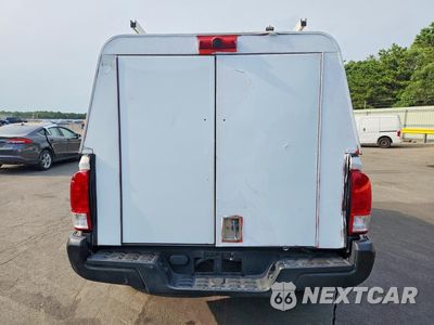 Zdjęcie 6 z 12 samochodu: 2016 TOYOTA TACOMA SR VIN:5TFRX5GNXGX064534 - miniatura
