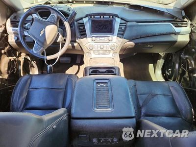 Zdjęcie 8 z 13 samochodu: 2017 CHEVROLET SUBURBAN K1500 PREMIER VIN:1GNSKJKC3HR284321 - miniatura