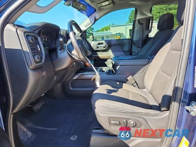 Zdjęcie 7 z 13 samochodu: 2019 CHEVROLET SILVERADO K1500 RST VIN:1GCUYEED8KZ191667 - miniatura