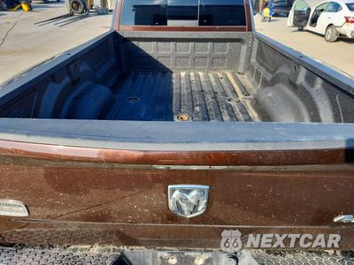 Zdjęcie 10 z 14 samochodu: 2014 RAM 3500 LONGHORN VIN:3C63RRKL5EG288865 - miniatura