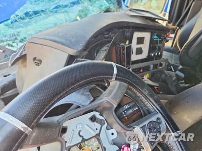 Zdjęcie 9 z 13 samochodu: 2025 FREIGHTLINER CASCADIA 126