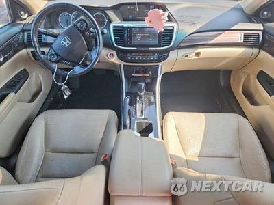 Zdjęcie 8 z 13 samochodu: 2016 HONDA ACCORD EXL VIN:1HGCR2F8XGA111012 - miniatura
