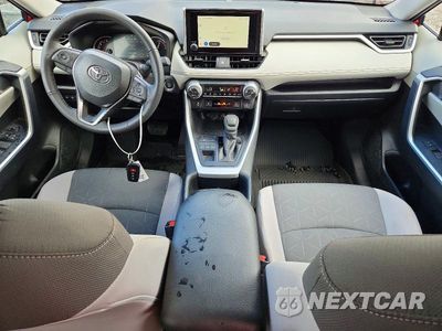 Zdjęcie 8 z 14 samochodu: 2025 TOYOTA RAV4 XLE VIN:2T3P1RFV9SW558771 - miniatura
