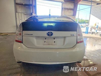 Zdjęcie 6 z 12 samochodu: 2011 TOYOTA PRIUS TWO VIN:JTDKN3DU5B0268893 - miniatura