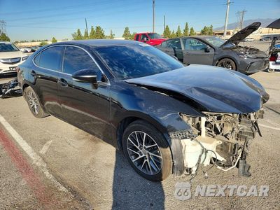 Czwarte zdjęcie samochodu z boku: 2016 LEXUS ES 350 VIN:58ABK1GG8GU010701 - miniatura