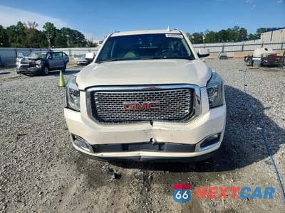 Piąte zdjęcie samochodu w środku: 2015 GMC YUKON DENALI VIN:1GKS1CKJ3FR658501 - miniatura