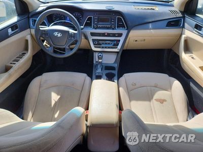 Zdjęcie 8 z 12 samochodu: 2015 HYUNDAI SONATA SE VIN:5NPE24AF4FH229822 - miniatura