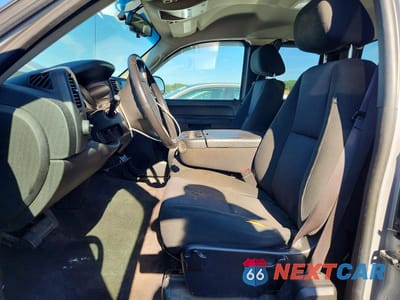 Zdjęcie 7 z 12 samochodu: 2013 CHEVROLET SILVERADO K1500 LT VIN:1GCRKSEA9DZ339081 - miniatura