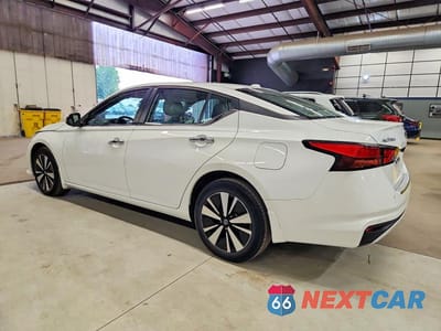 Drugie zdjęcie samochodu z przodu: 2022 NISSAN ALTIMA SV VIN:1N4BL4DWXNN336678 - miniatura