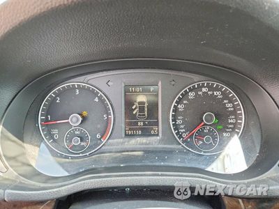 Zdjęcie 9 z 12 samochodu: 2015 VOLKSWAGEN PASSAT SEL VIN:1VWCV7A38FC085254 - miniatura