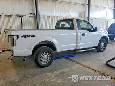 Trzecie zdjęcie samochodu z tyłu: 2018 FORD F150 VIN:1FTMF1EP8JKE72156 - miniatura