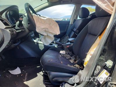Zdjęcie 7 z 12 samochodu: 2019 NISSAN SENTRA SV VIN:3N1AB7AP9KY412576 - miniatura
