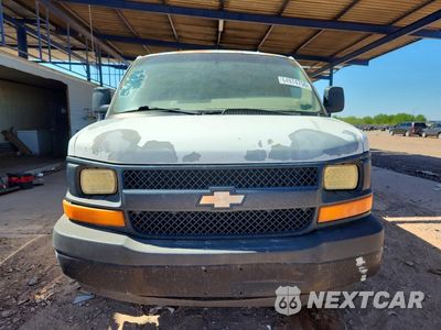 Piąte zdjęcie samochodu w środku: 2003 CHEVROLET EXPRESS G1500 VIN:1GCFG15T331133686 - miniatura