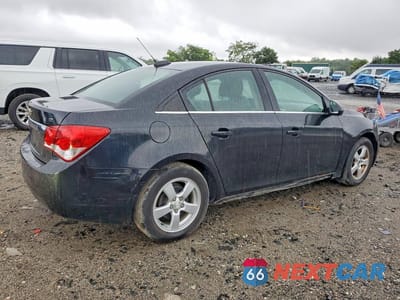 Trzecie zdjęcie samochodu z tyłu: 2016 CHEVROLET CRUZE LIMITED LT VIN:1G1PE5SB5G7227321 - miniatura