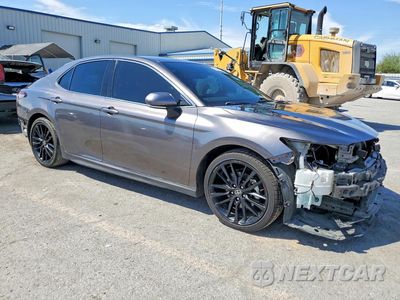 Czwarte zdjęcie samochodu z boku: 2021 TOYOTA CAMRY XSE VIN:4T1K61AK8MU479114 - miniatura