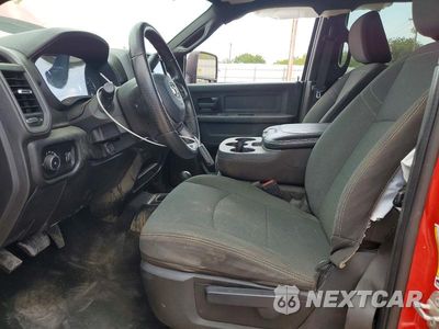 Zdjęcie 7 z 13 samochodu: 2023 RAM 2500 TRADESMAN VIN:3C6UR5CL2PG566474 - miniatura