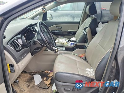 Zdjęcie 7 z 13 samochodu: 2016 KIA SEDONA SX VIN:KNDMC5C16G6171501 - miniatura