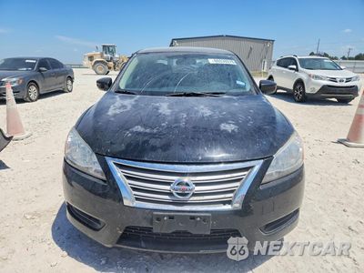 Piąte zdjęcie samochodu w środku: 2015 NISSAN SENTRA VIN:3N1AB7AP0FY274240 - miniatura