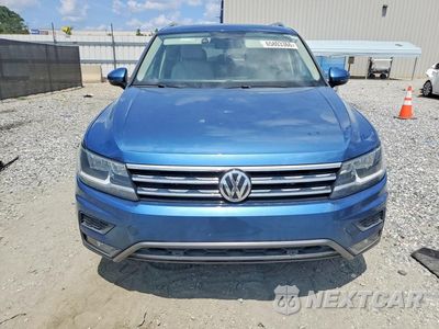 Piąte zdjęcie samochodu w środku: 2019 VOLKSWAGEN TIGUAN SE VIN:3VV3B7AX4KM095031 - miniatura