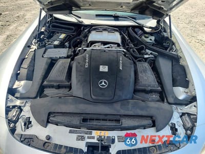Zdjęcie 11 z 12 samochodu: 2019 MERCEDES-BENZ AMG GT VIN:WDDYK7HAXKA023050 - miniatura