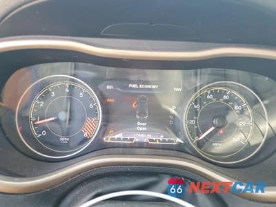 Zdjęcie 9 z 13 samochodu: 2014 JEEP CHEROKEE LIMITED VIN:1C4PJLDS7EW158574 - miniatura