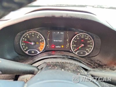 Zdjęcie 9 z 13 samochodu: 2015 JEEP RENEGADE LATITUDE VIN:ZACCJABT4FPB88659 - miniatura