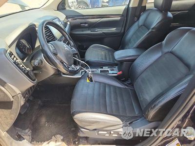 Zdjęcie 7 z 13 samochodu: 2020 MITSUBISHI OUTLANDER SE VIN:JA4AD3A31LZ011005 - miniatura
