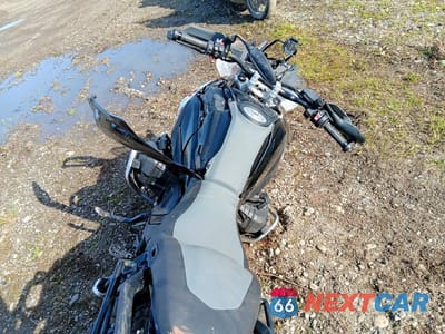 Zdjęcie 6 z 8 samochodu: 2025 BMW R 1300 GS VIN:WB10M230XS6L07653 - miniatura