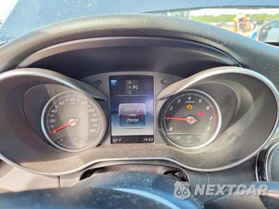 Zdjęcie 9 z 12 samochodu: 2016 MERCEDES-BENZ C 300 VIN:55SWF4JB7GU131422 - miniatura