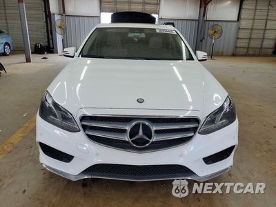 Piąte zdjęcie samochodu w środku: 2014 MERCEDES-BENZ E 350 VIN:WDDHF5KB4EB014109 - miniatura
