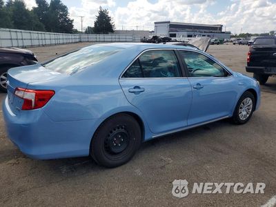 Trzecie zdjęcie samochodu z tyłu: 2012 TOYOTA CAMRY HYBRID LE VIN:4T1BD1FK0CU055942 - miniatura