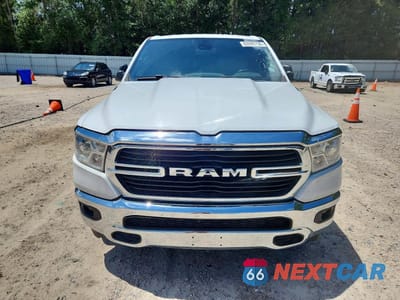 Piąte zdjęcie samochodu w środku: 2021 RAM 1500 BIG HORN/LONE STAR VIN:1C6RREBG5MN530288 - miniatura