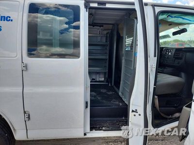 Zdjęcie 10 z 12 samochodu: 2025 CHEVROLET EXPRESS G2500 VIN:1GCWGAFP4S1102043 - miniatura