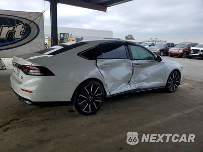 Trzecie zdjęcie samochodu z tyłu: 2024 HONDA ACCORD TOURING HYBRID VIN:1HGCY2F83RA015695 - miniatura