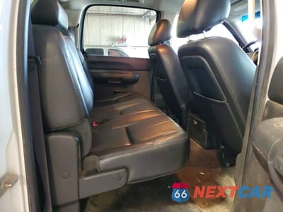 Zdjęcie 10 z 12 samochodu: 2012 CHEVROLET SILVERADO K3500 LT VIN:1GB4K0CL1CF216799 - miniatura