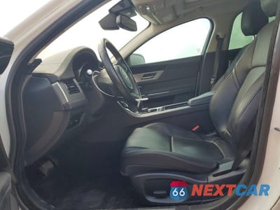 Zdjęcie 7 z 12 samochodu: 2018 JAGU JAGUAR XF 2WD 4C 4D SEDAN 25T VIN:SAJBR4FX7JCY70596 - miniatura