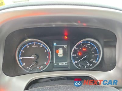 Zdjęcie 9 z 14 samochodu: 2016 TOYOTA RAV4 XLE VIN:JTMRFREV7GD197105 - miniatura